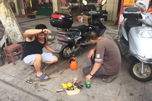 电动车出现故障时我们该怎么维修？